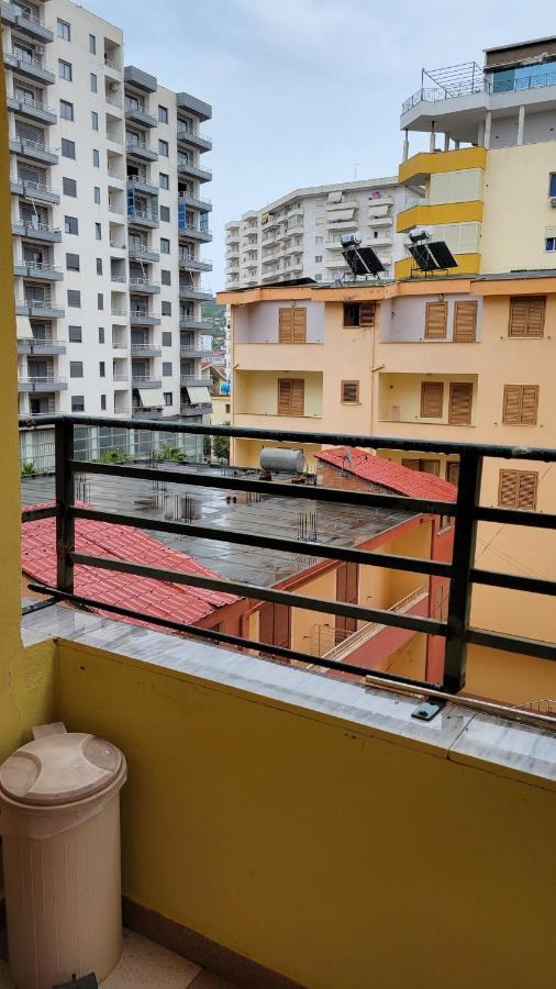 Charming Apartment Lushnje Luaran gambar