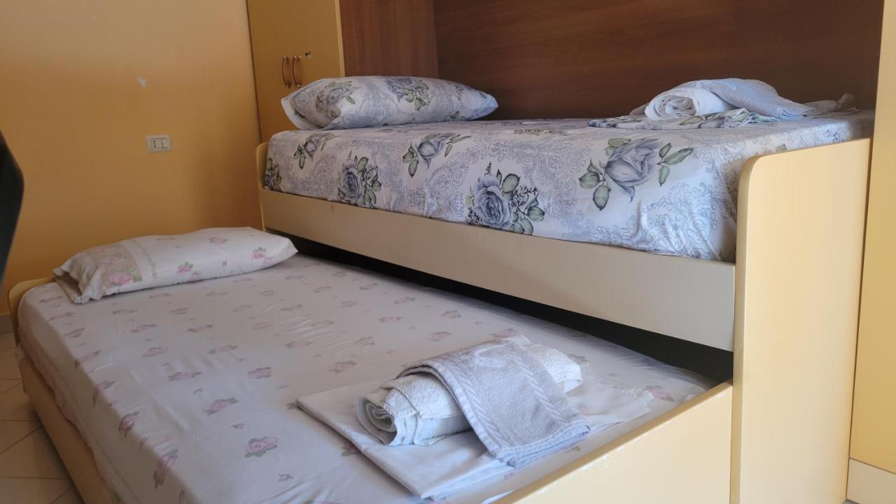 Charming Apartment Lushnje Luaran gambar