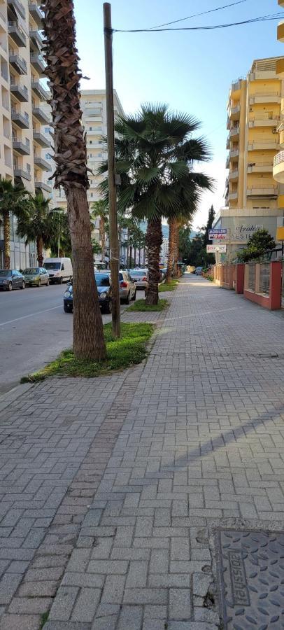 Charming Apartment Lushnje Luaran gambar
