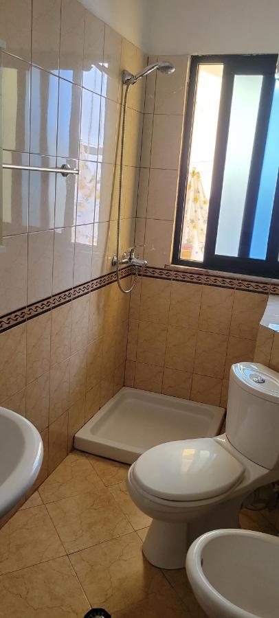 Charming Apartment Lushnje Luaran gambar